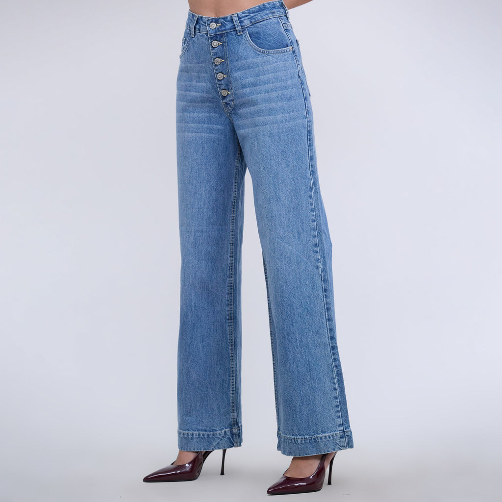 Livi Jeans